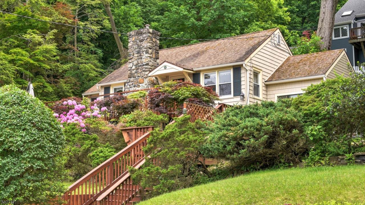 45 Birch Pkwy - Photo 1