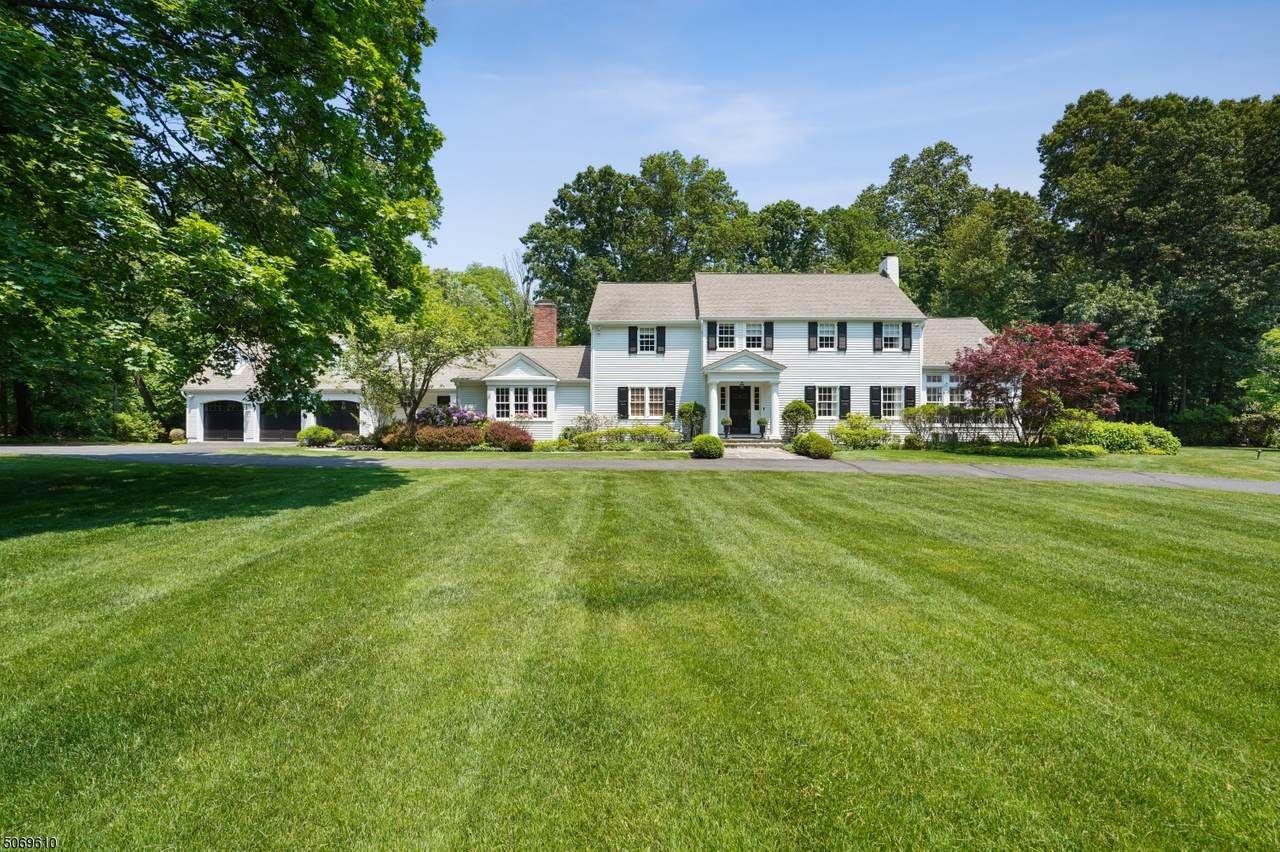 21 Long Hill Rd - Photo 1