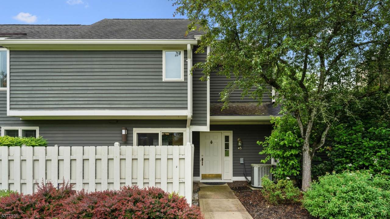 45 Village Dr - Photo 1