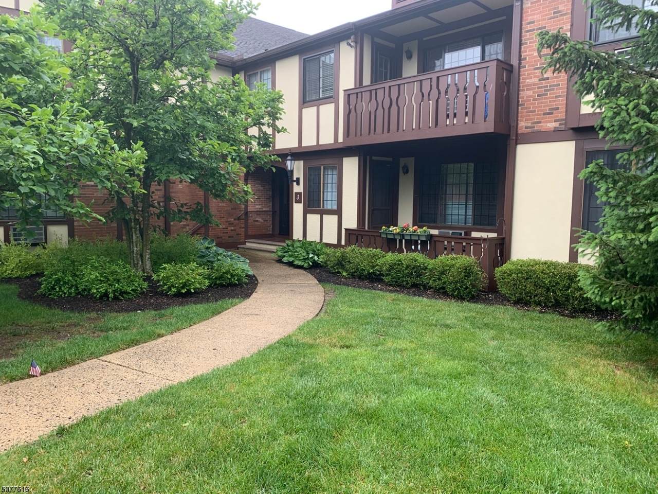 3 Avon Ct - Photo 1