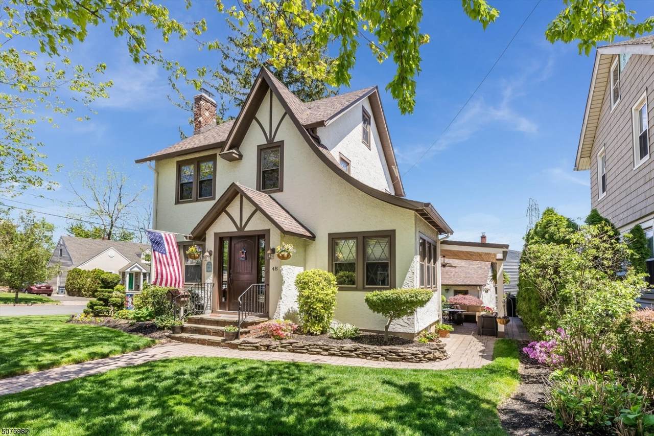 48 Highland Ave - Photo 1