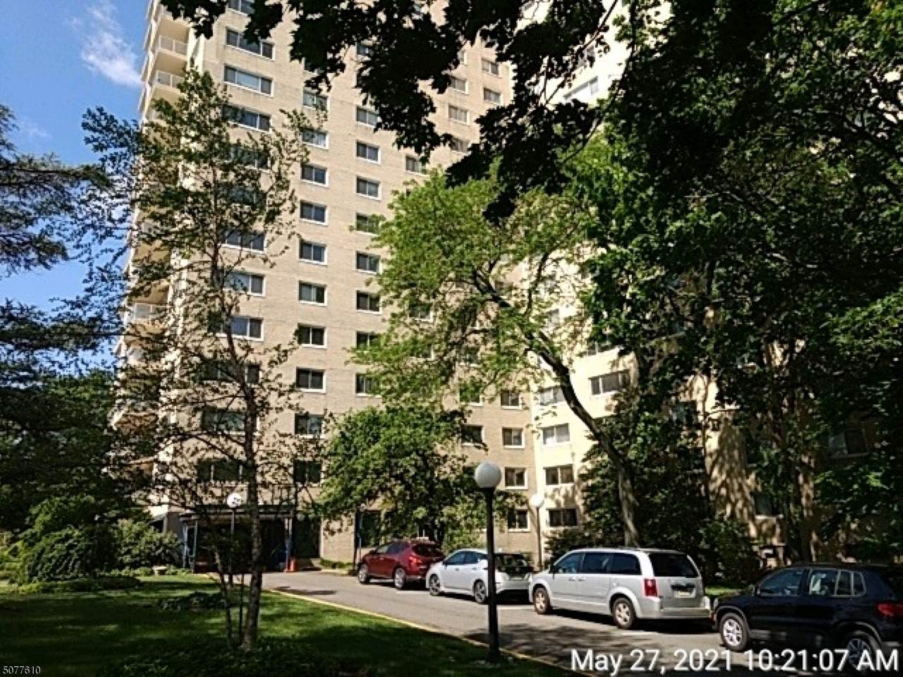 377 S Harrison St - Photo 1