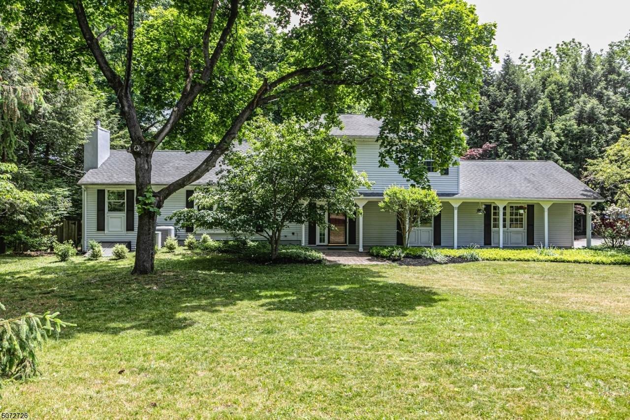 11 Toth Ln - Photo 1