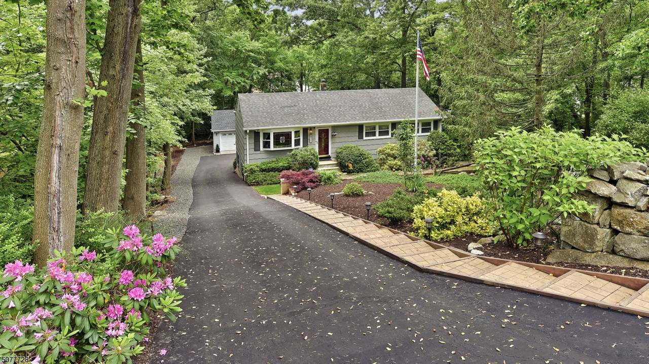 237 Skyline Dr - Photo 1