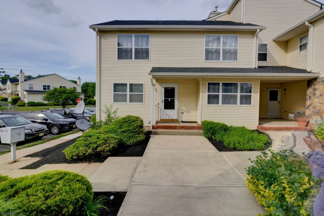 294 Dorset Ct - Photo 1