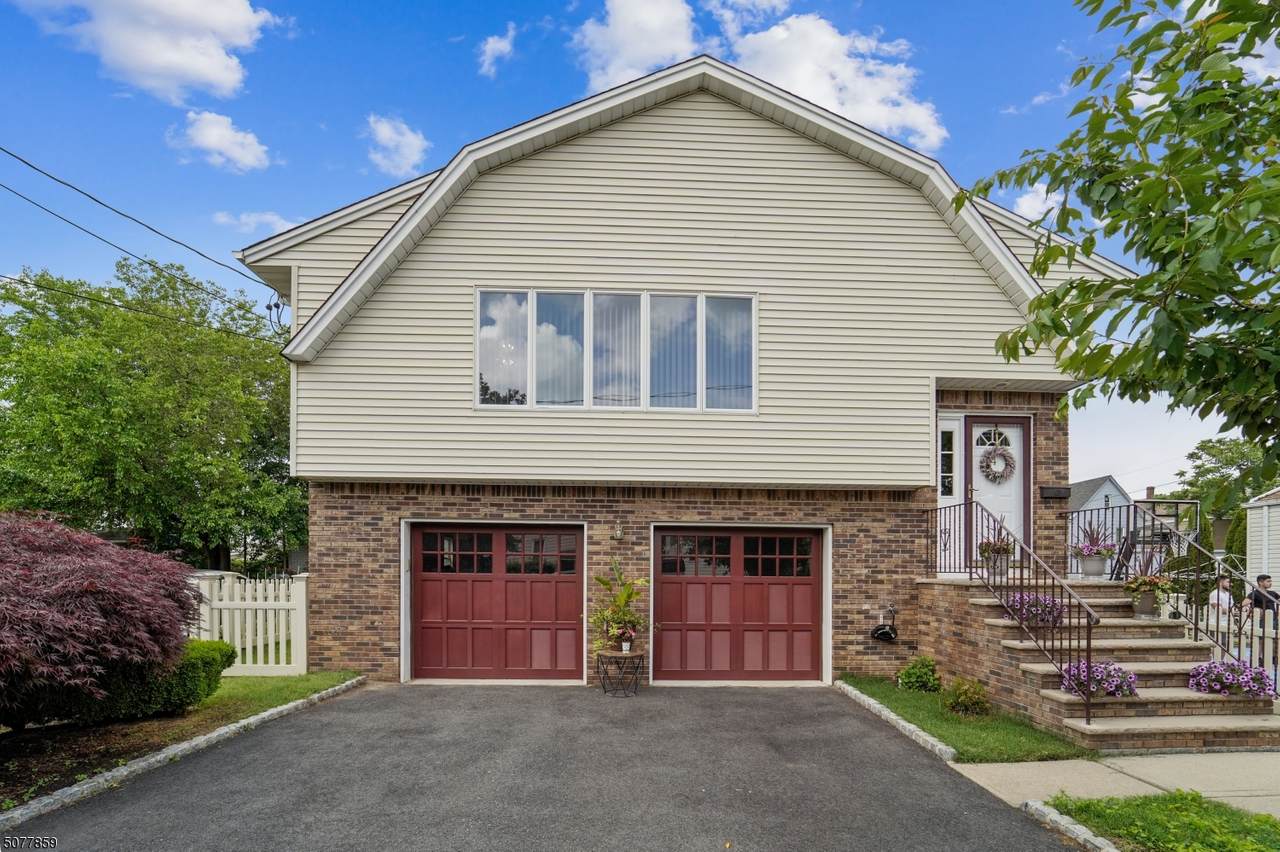 6 Seger Ave - Photo 1