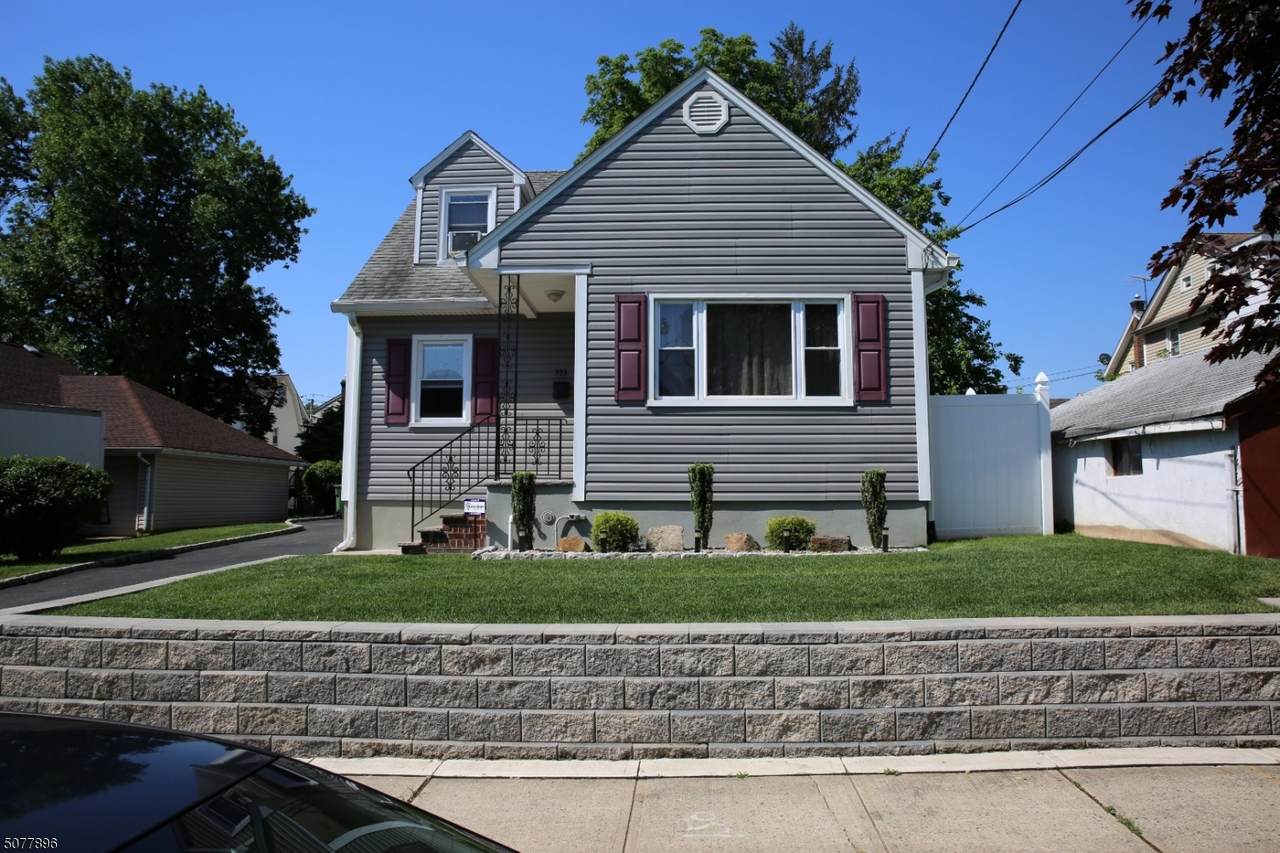 333 Miner Ter - Photo 1