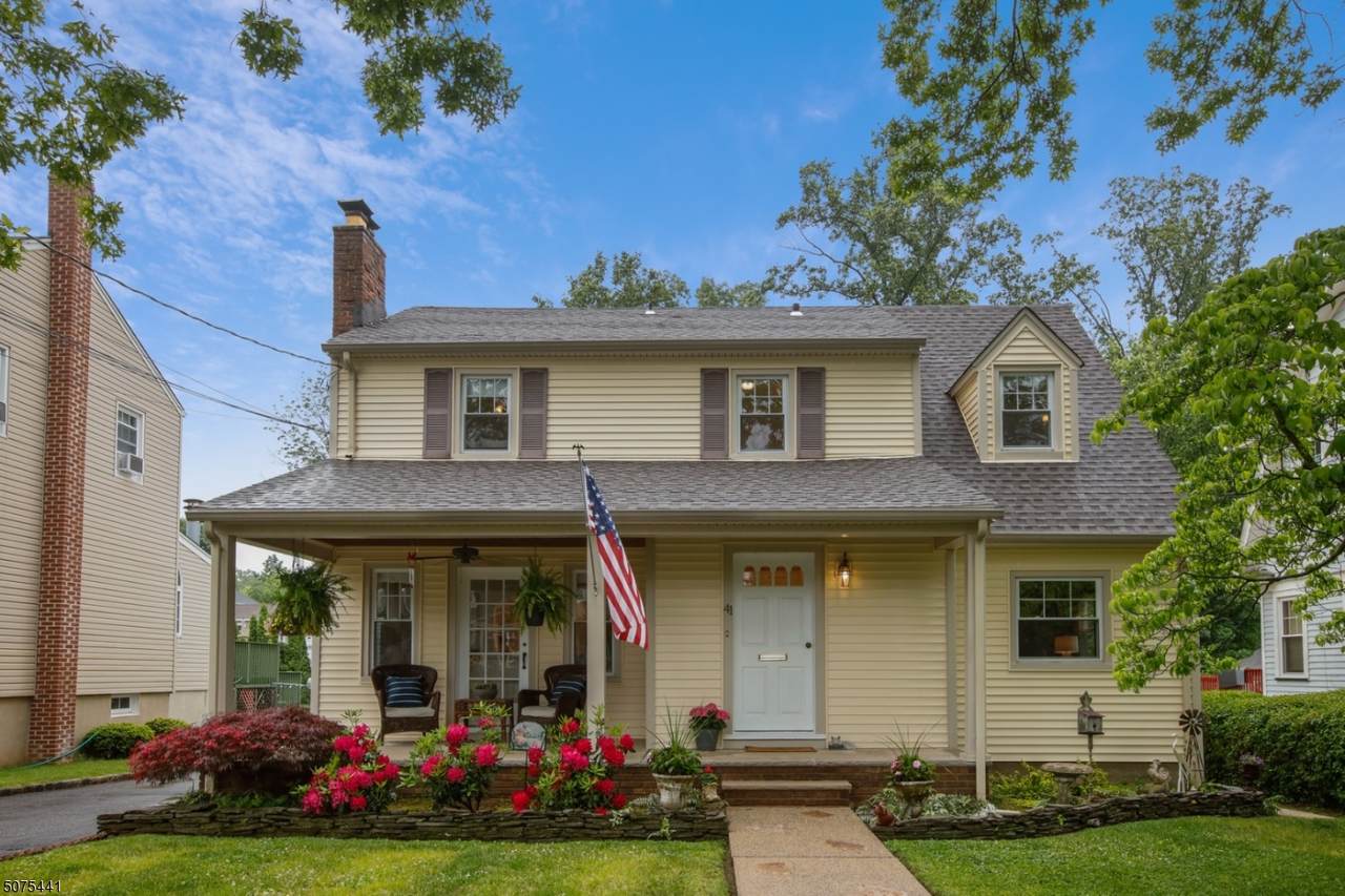 41 Linden Ave - Photo 1