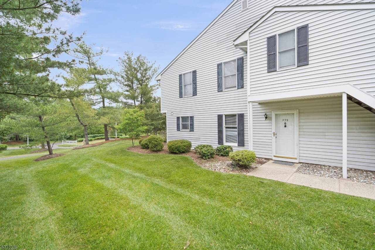359 Burdock Ct - Photo 1