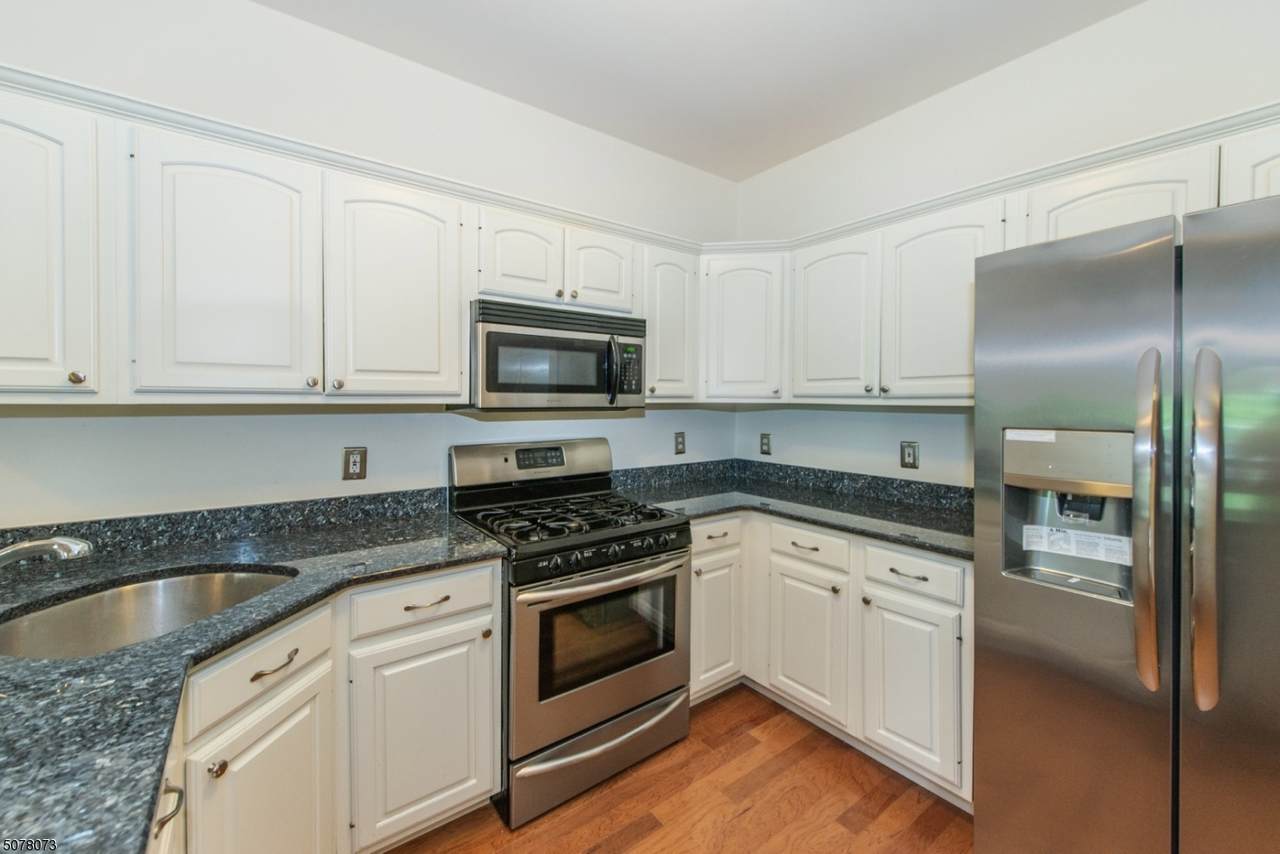 309 Cleveland Lane - Photo 1
