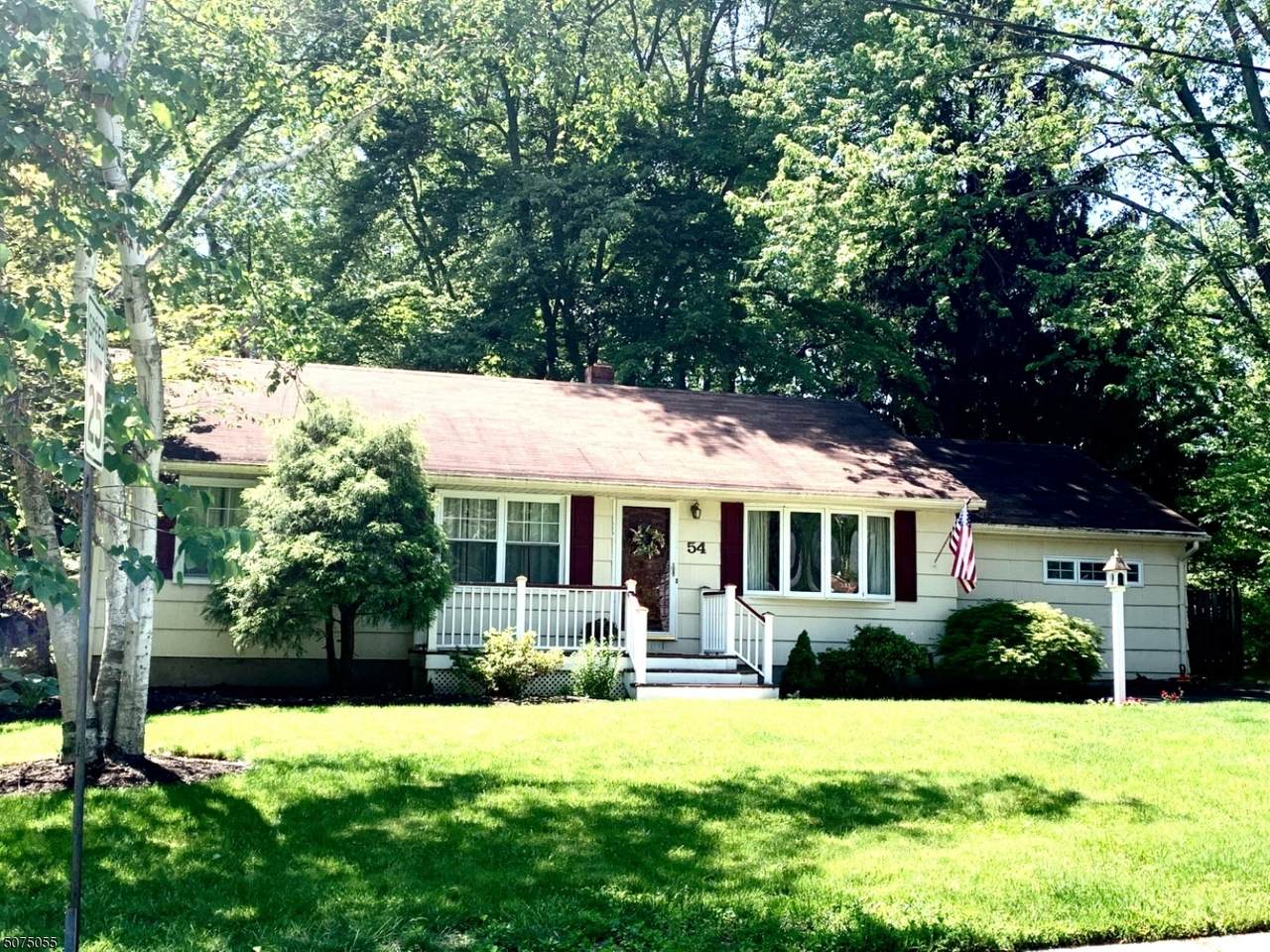 54 Kinter St - Photo 1