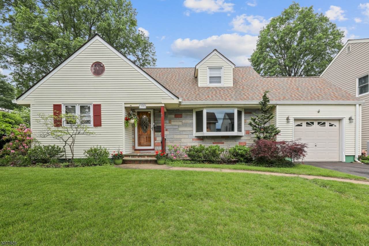 309 Hickory Ave - Photo 1