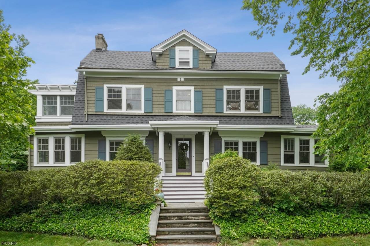 72 Norwood Ave - Photo 1