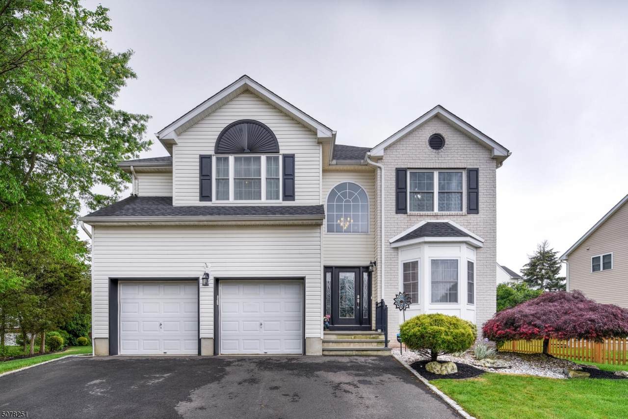 35 Danberry Ln - Photo 1