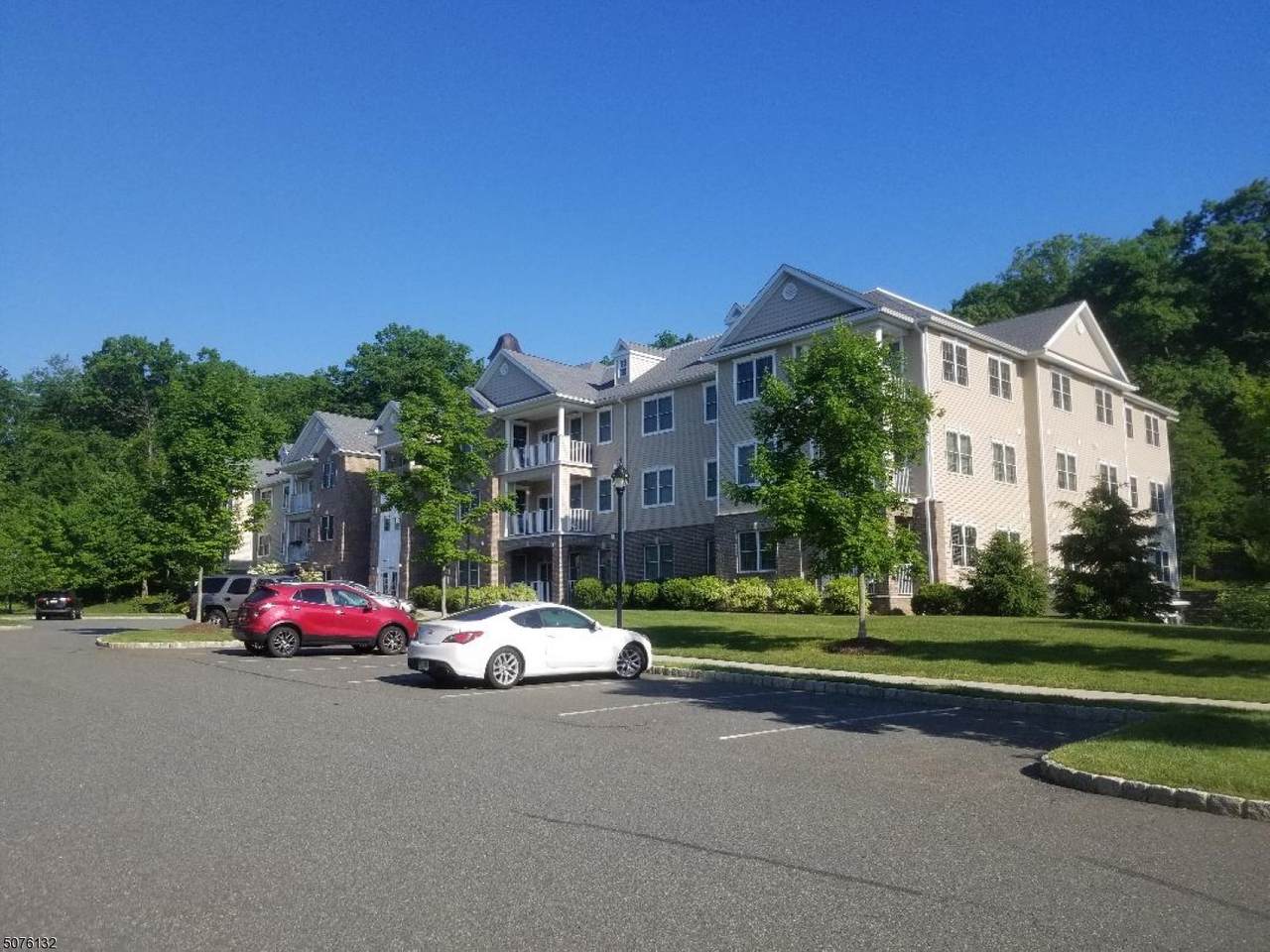 75 Zachary Way - Photo 1