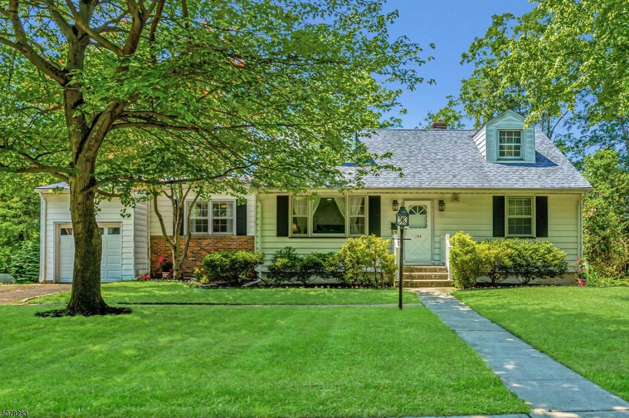 134 Glen Ave - Photo 1