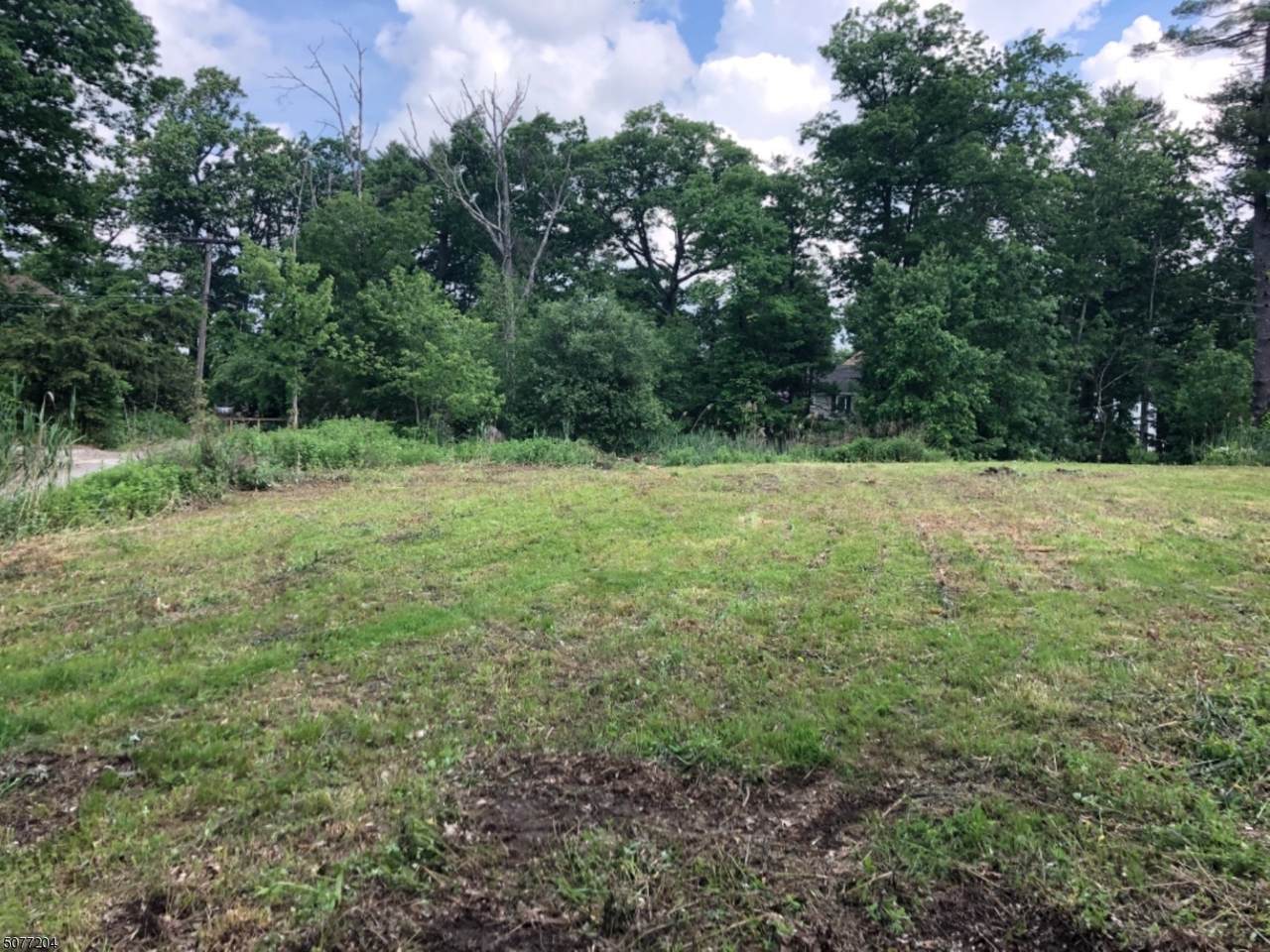 4 Wyckoff Ct - Photo 1