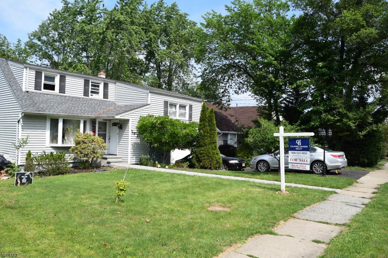 267 South St - Photo 1