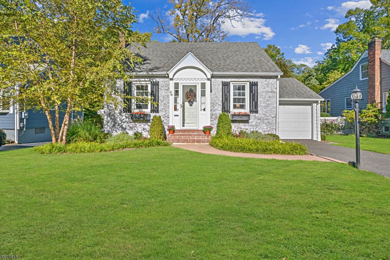 26 Douglas Pl - Photo 1