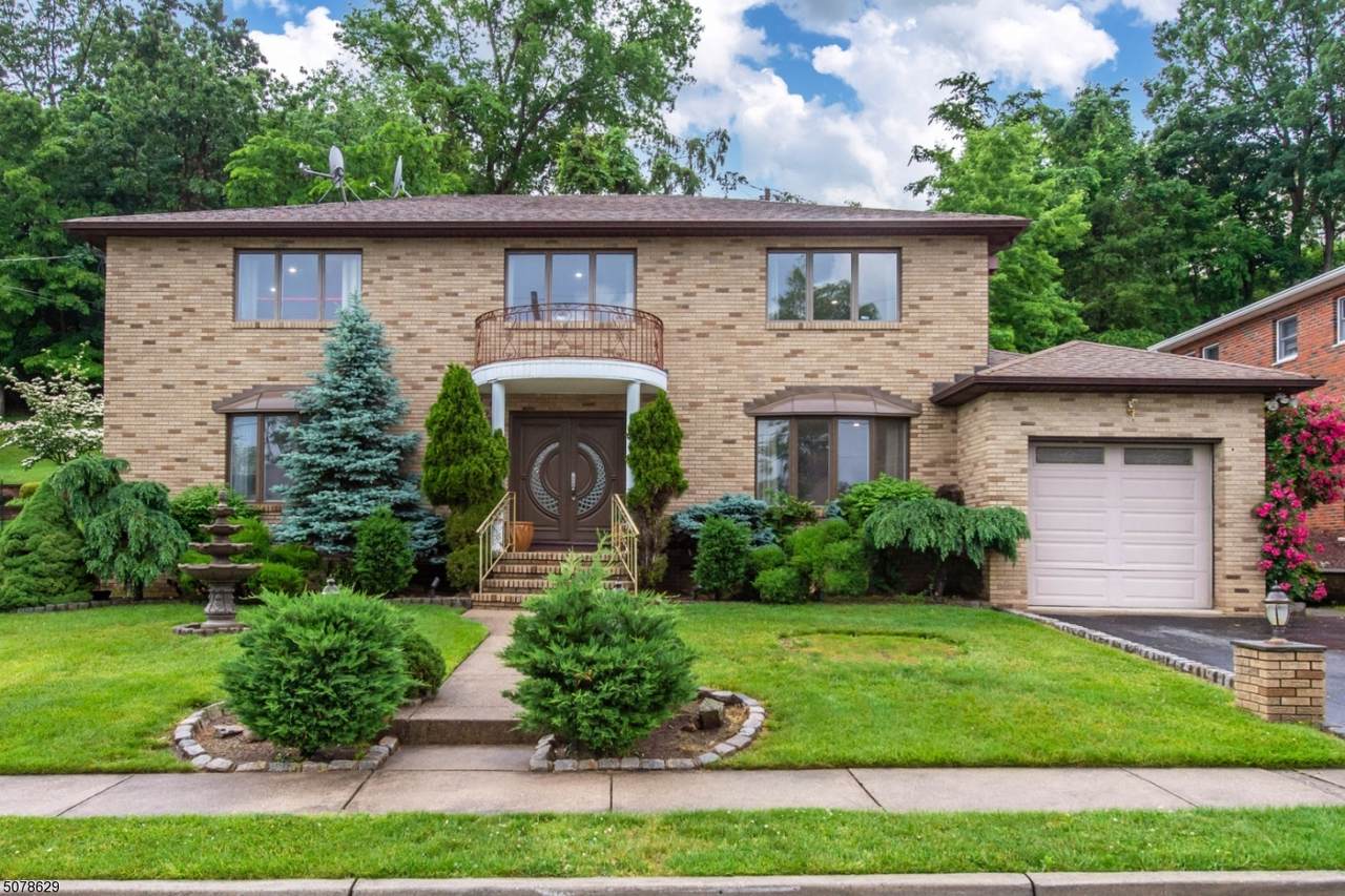 116 Barnert Ave - Photo 1
