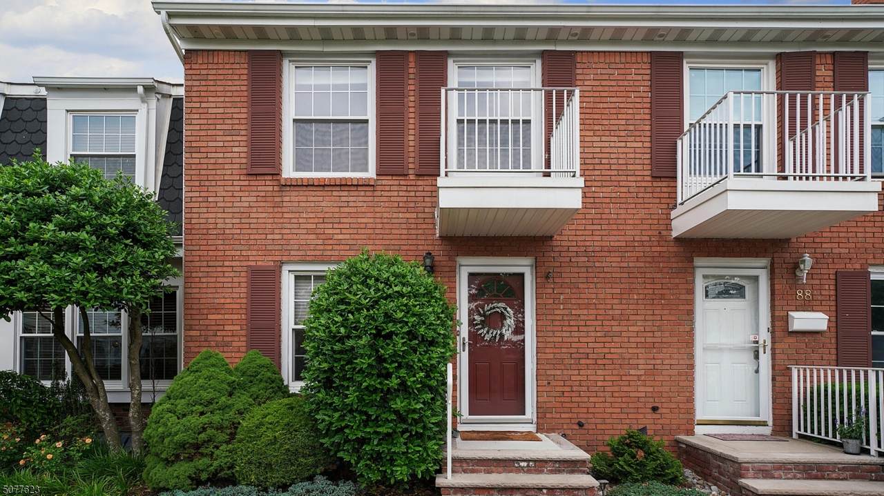 90 Wick Dr - Photo 1