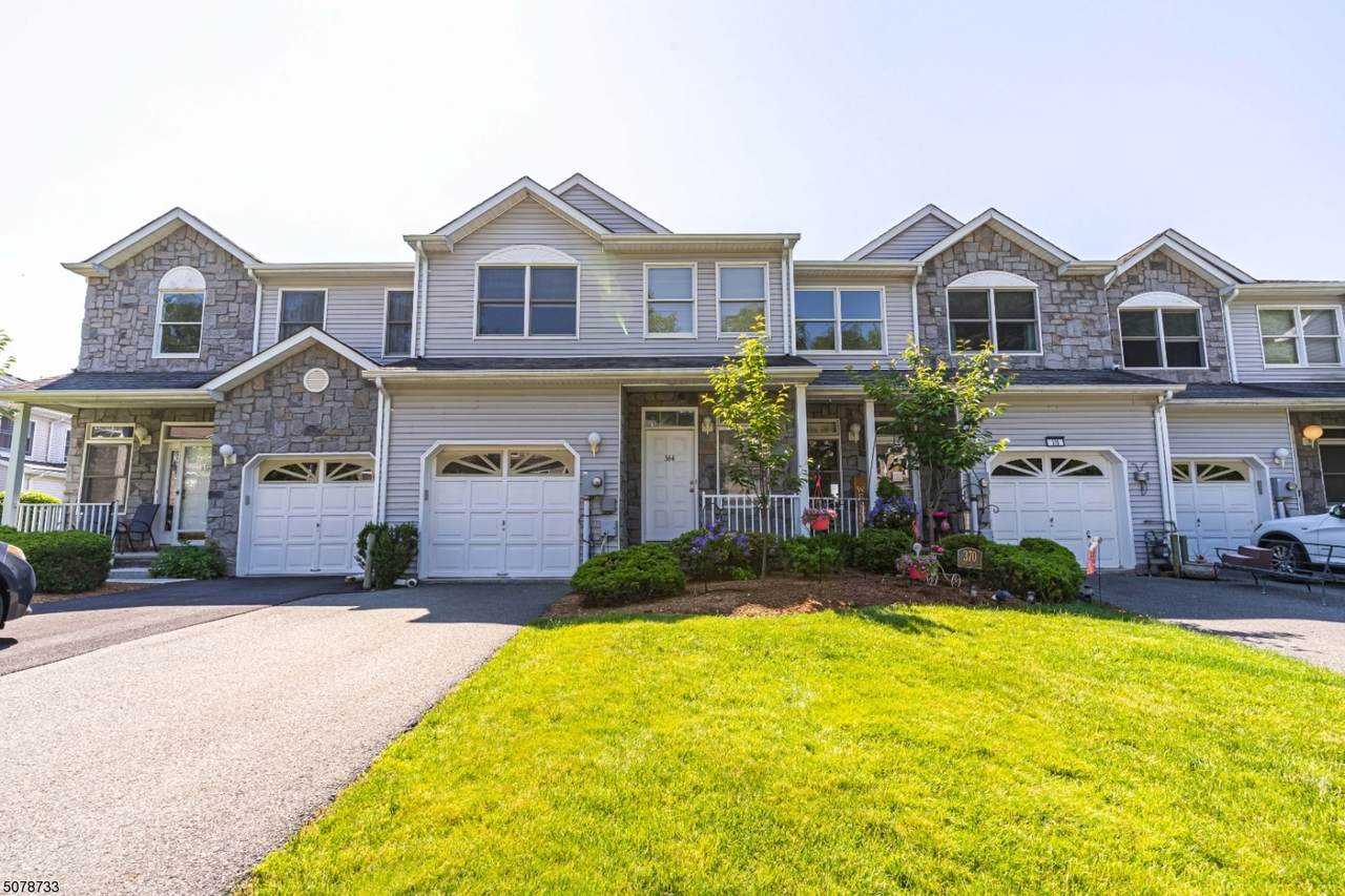 364 Summerhill Dr - Photo 1
