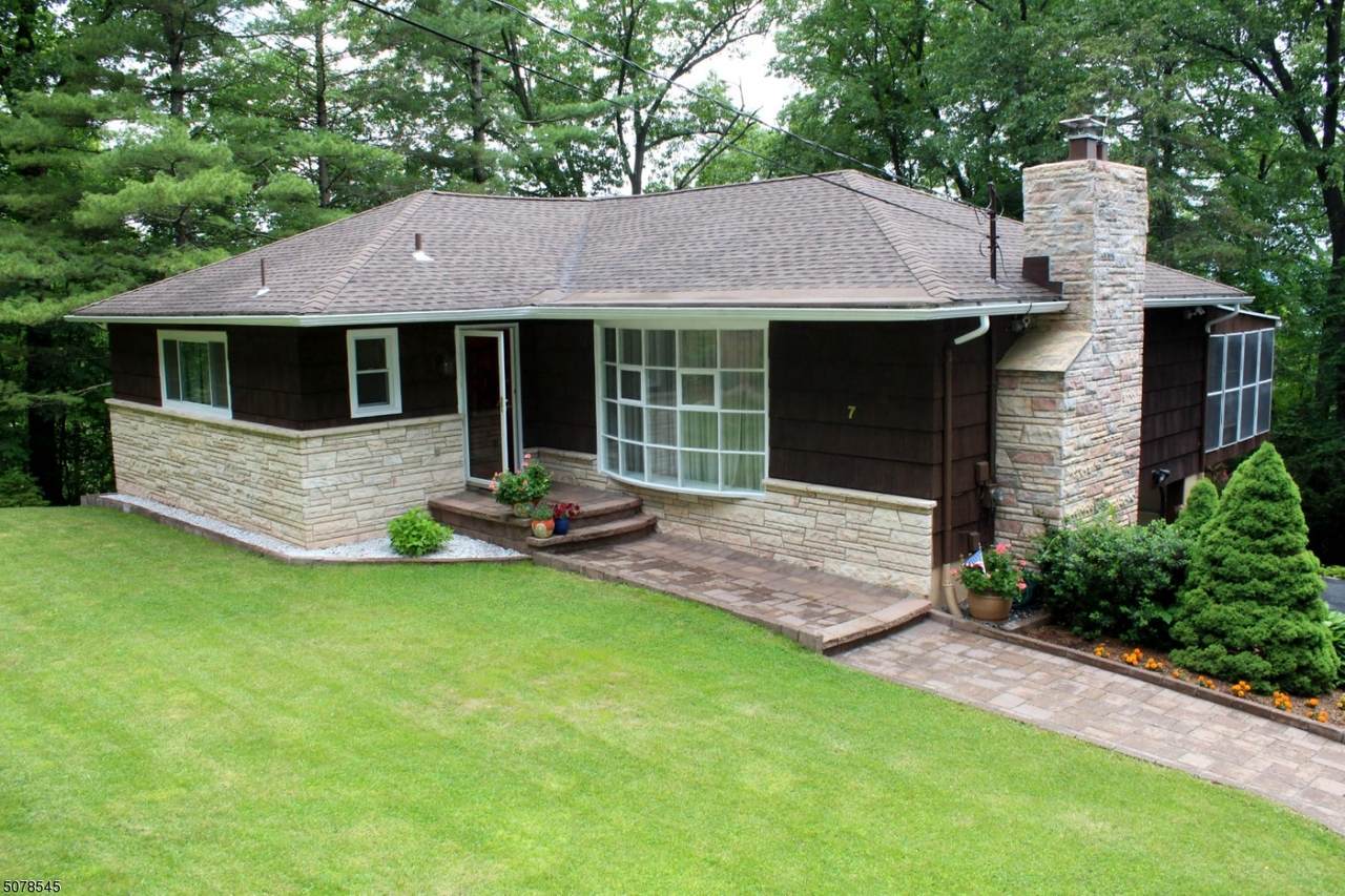 7 White Birch Rd - Photo 1
