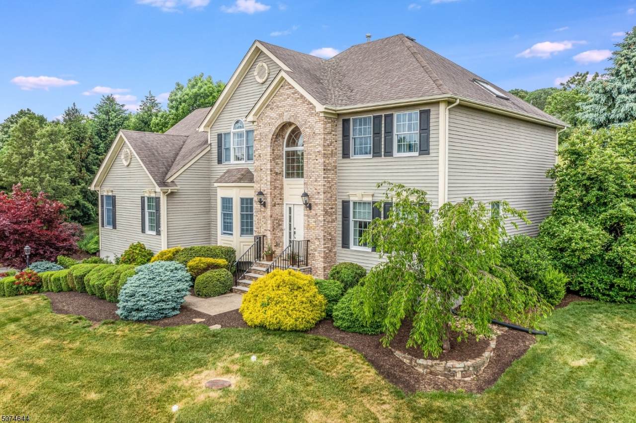 4 Terrill Dr - Photo 1