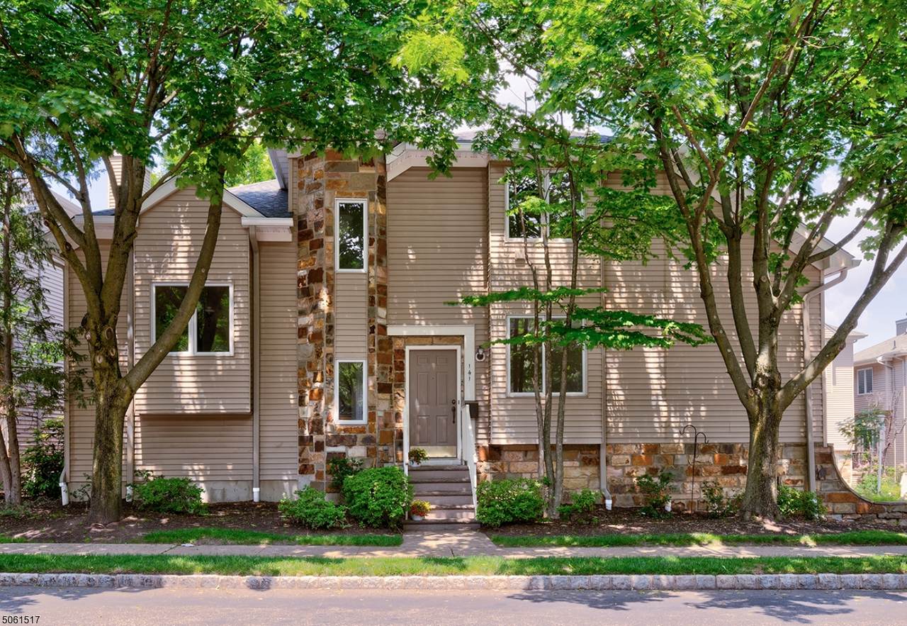 141 Clarken Dr - Photo 1
