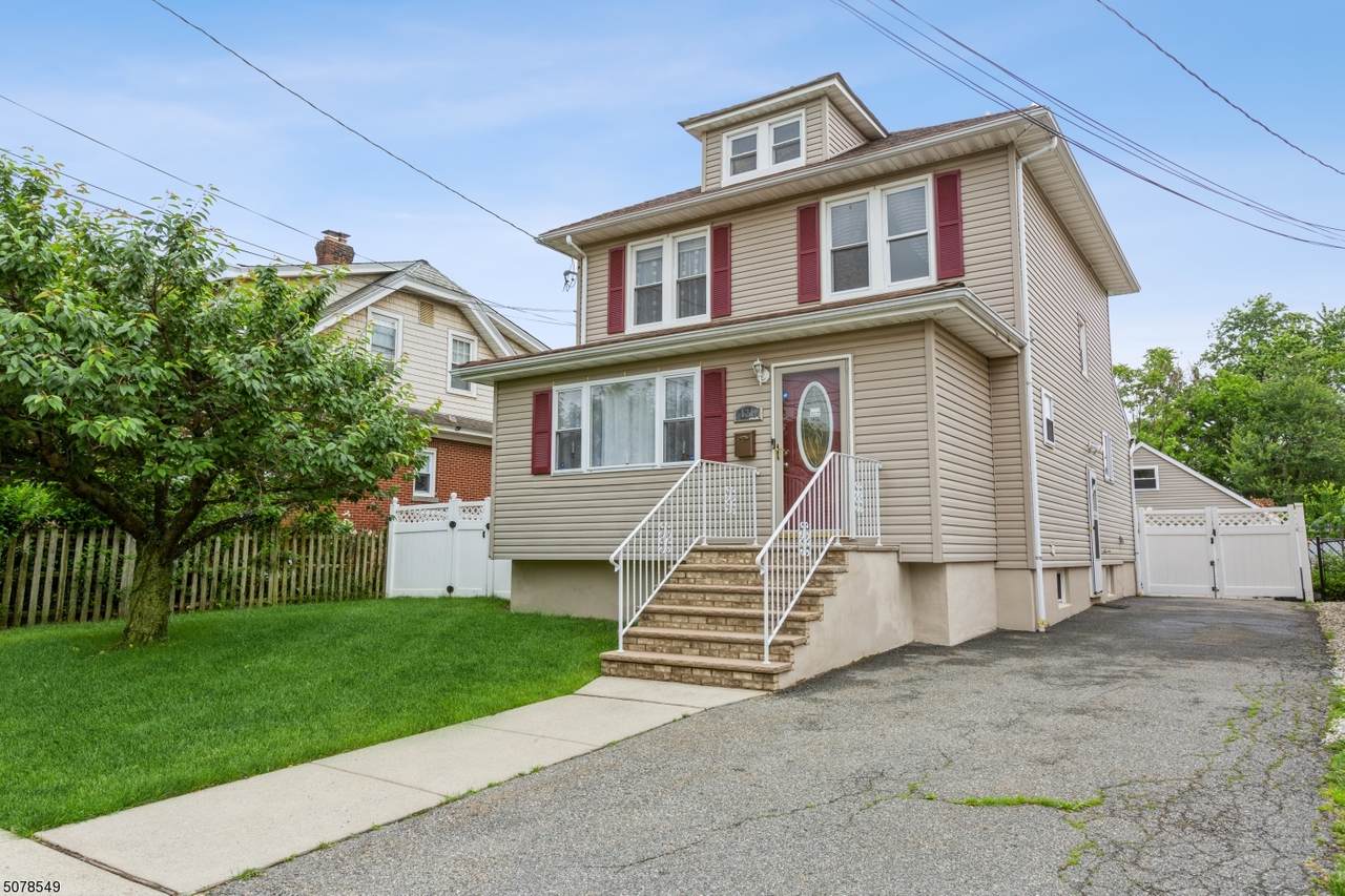 121 Hornsby St - Photo 1