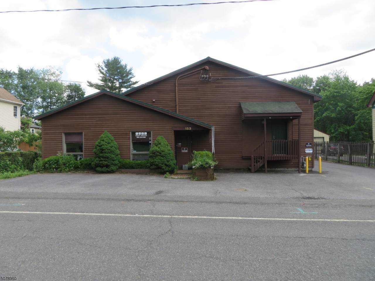 153 Main St - Photo 1