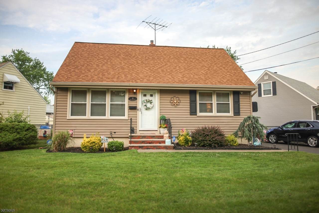 45 Van Breeman Dr - Photo 1