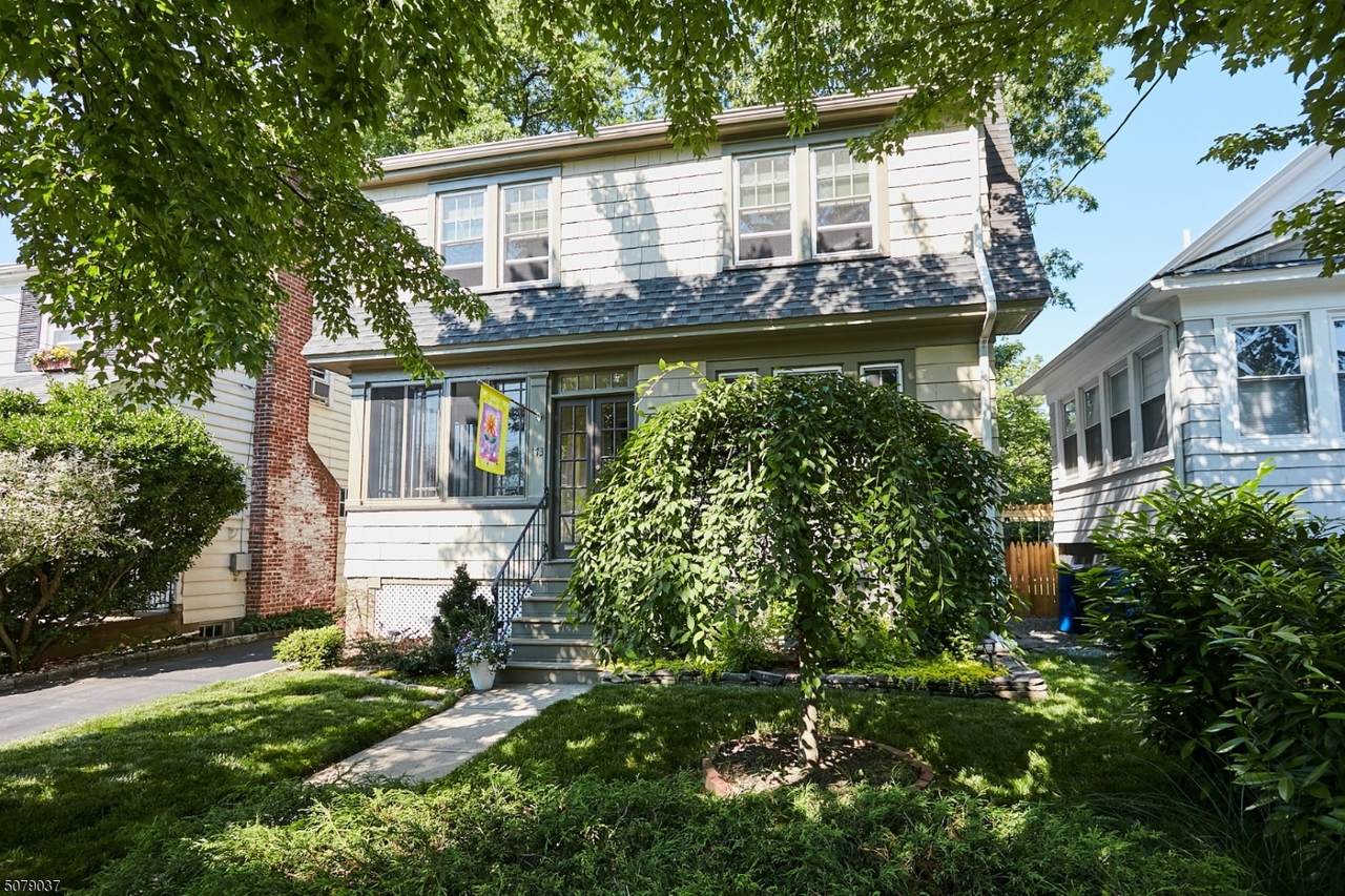 173 Indiana St - Photo 1