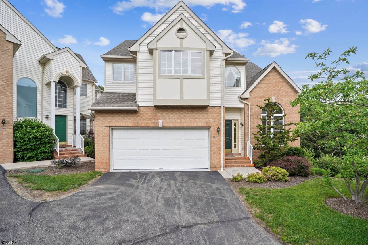 1118 Smith Manor Blvd - Photo 1