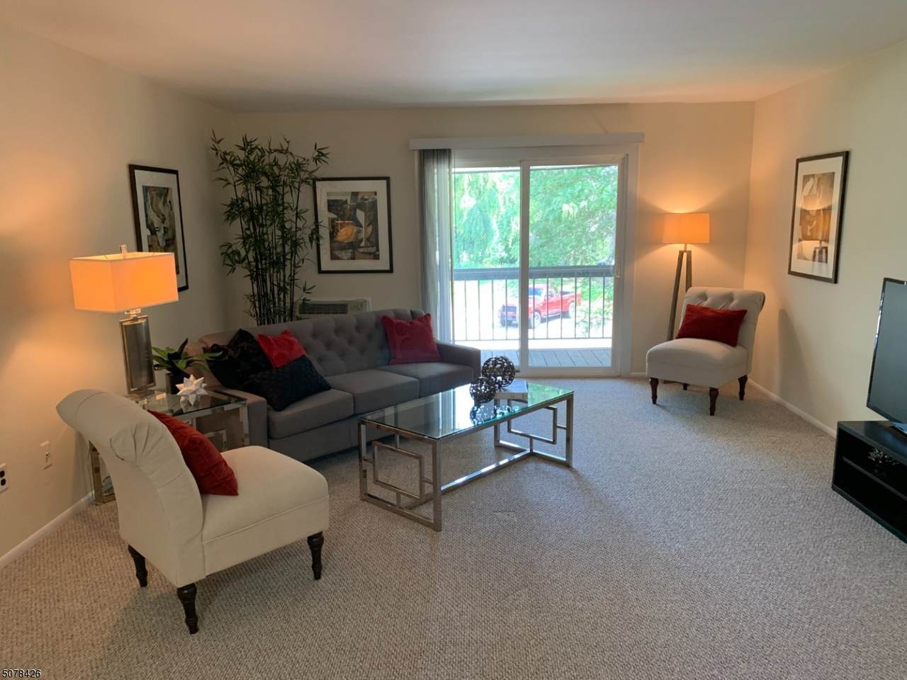 806 Eves Drive - Photo 1