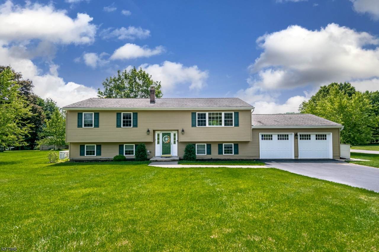17 Raritan Dr - Photo 1