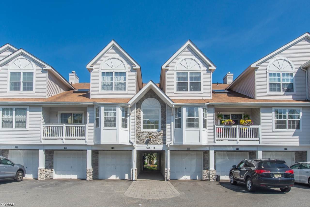 113 Autumn Ct - Photo 1
