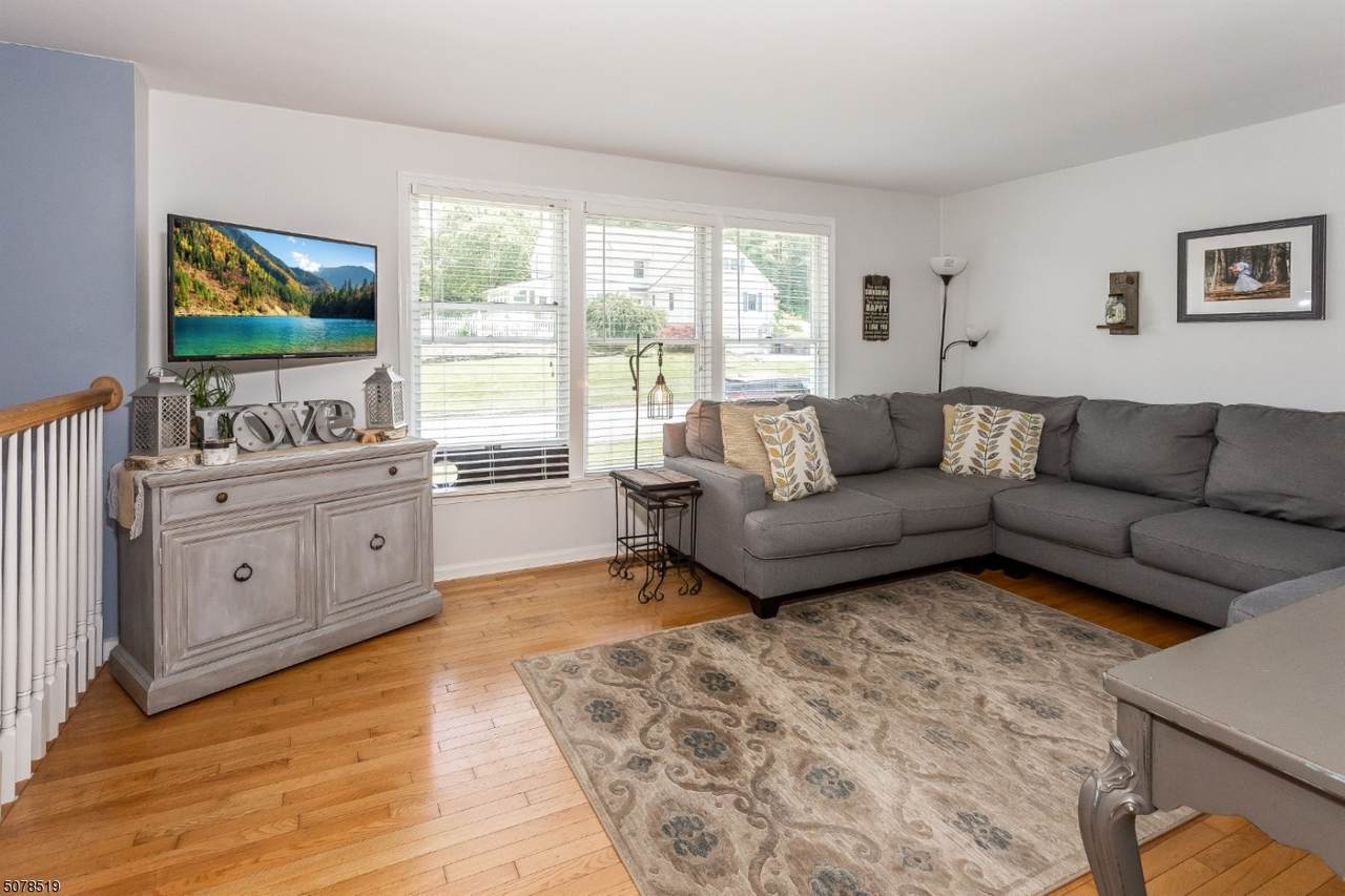 34 Hamilton St - Photo 1