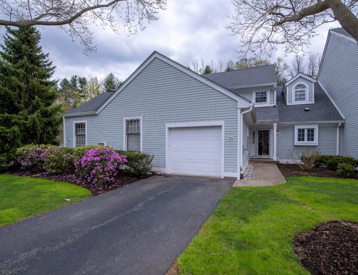 38 Bark Mill Ter - Photo 1