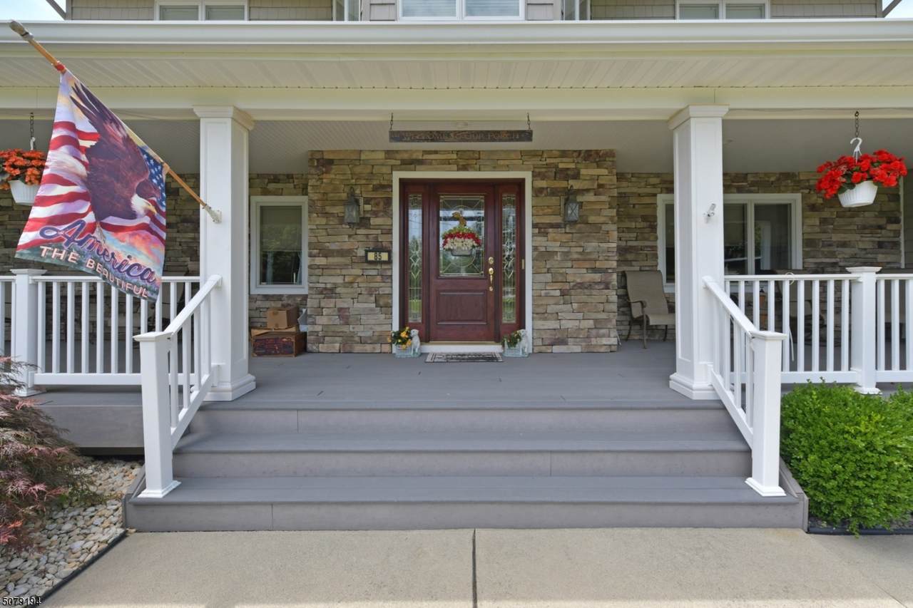 85 Mountain Ridge Dr - Photo 1