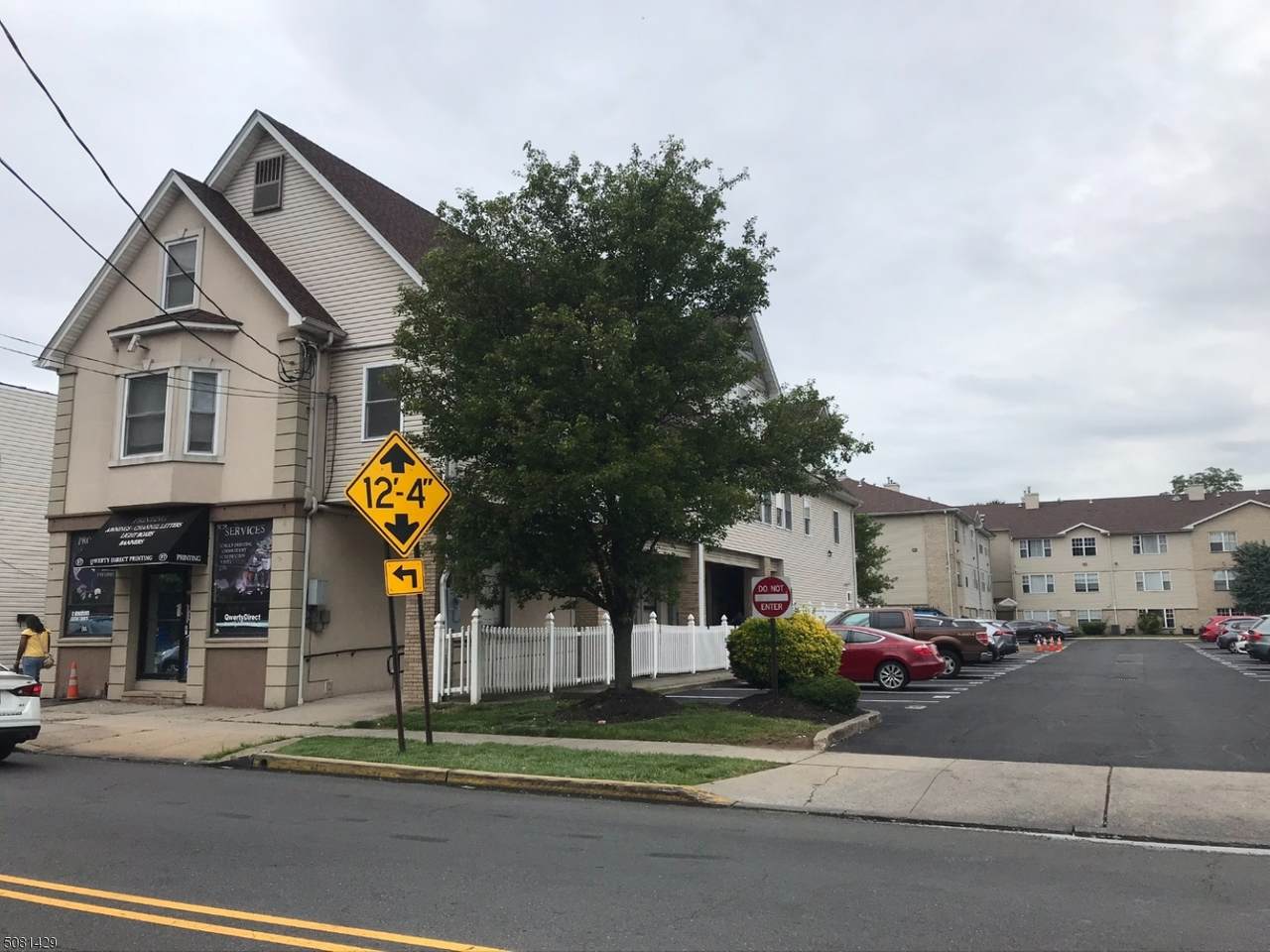 29 E Elizabeth Ave - Photo 1