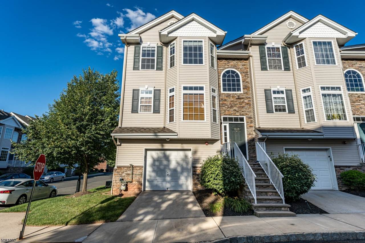 1375 Genovese Ln - Photo 1