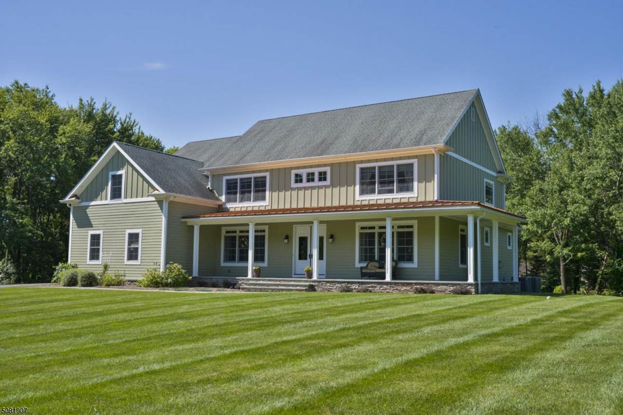 2 Groendyke Rd - Photo 1