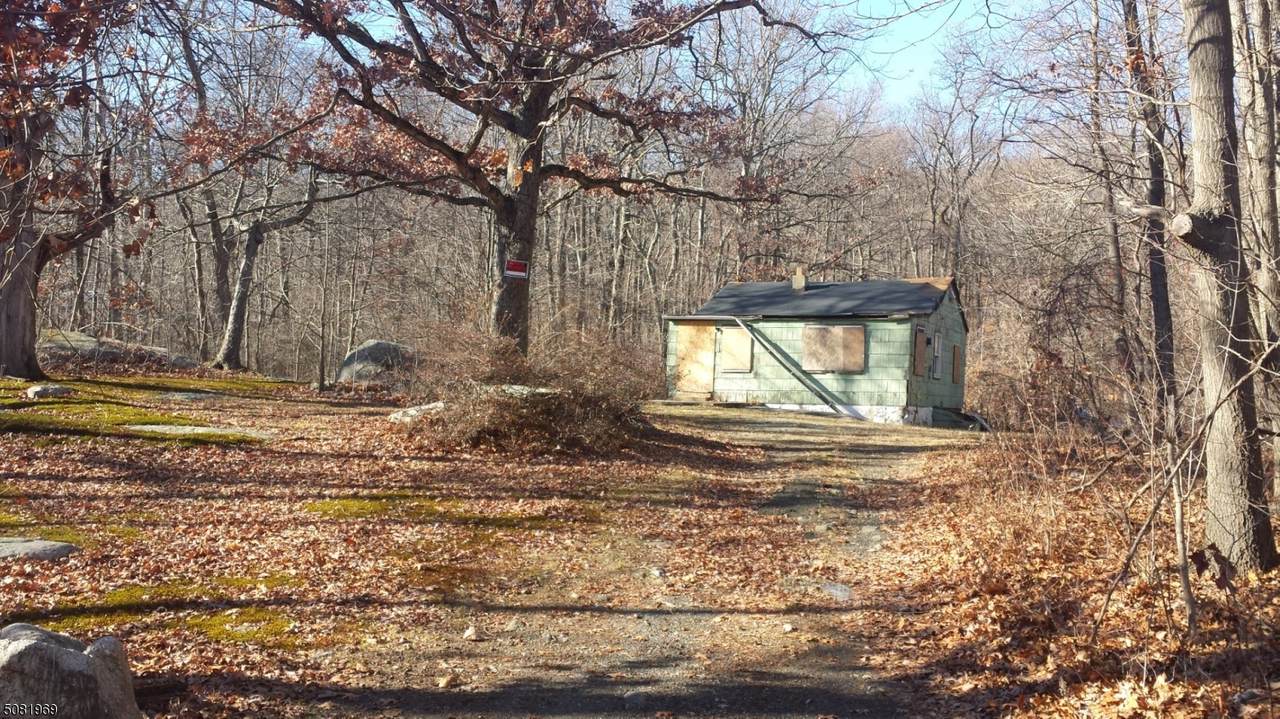 6 Stag Hill Rd - Photo 1
