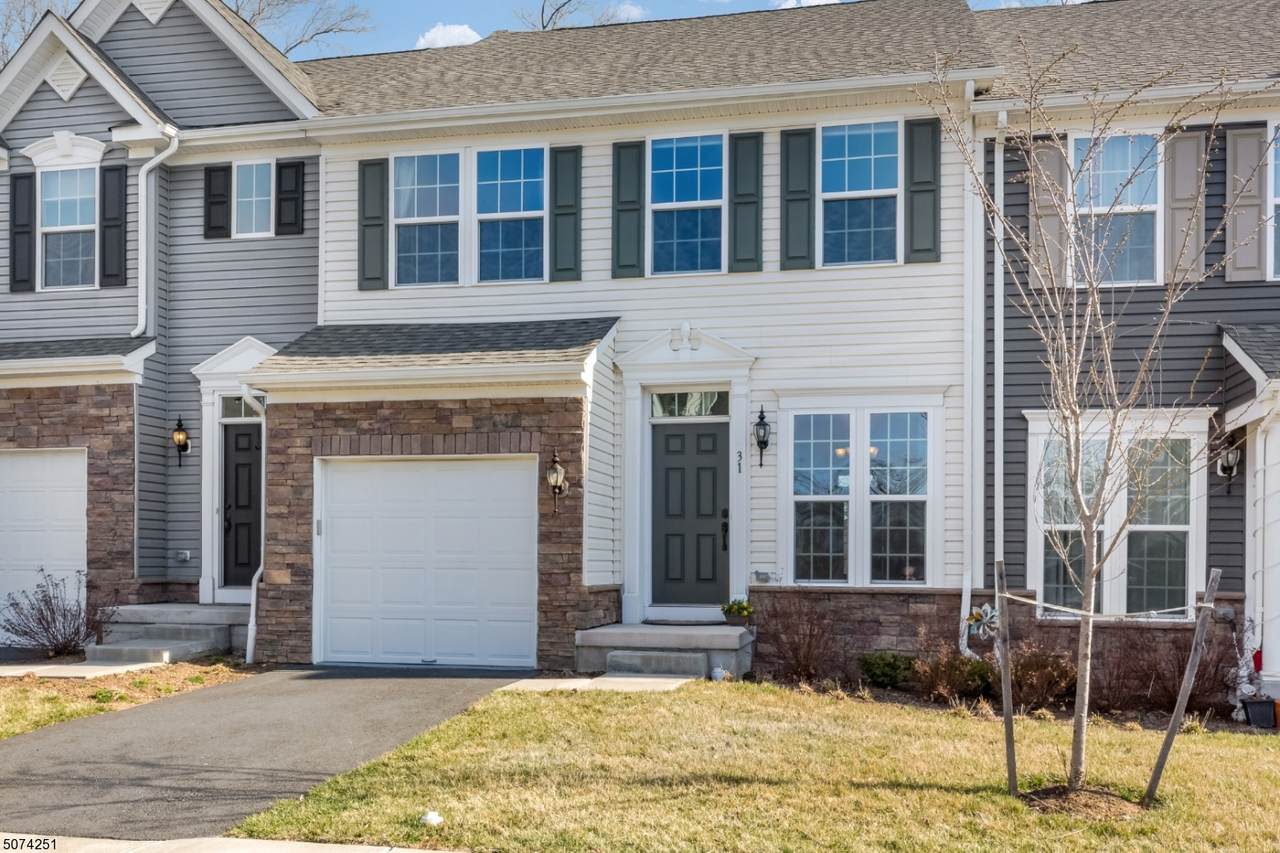 31 Woodland Way - Photo 1