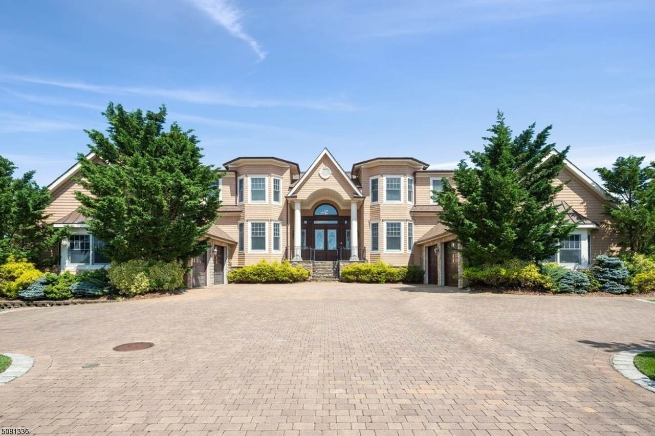 11 Ocean Ave - Photo 1