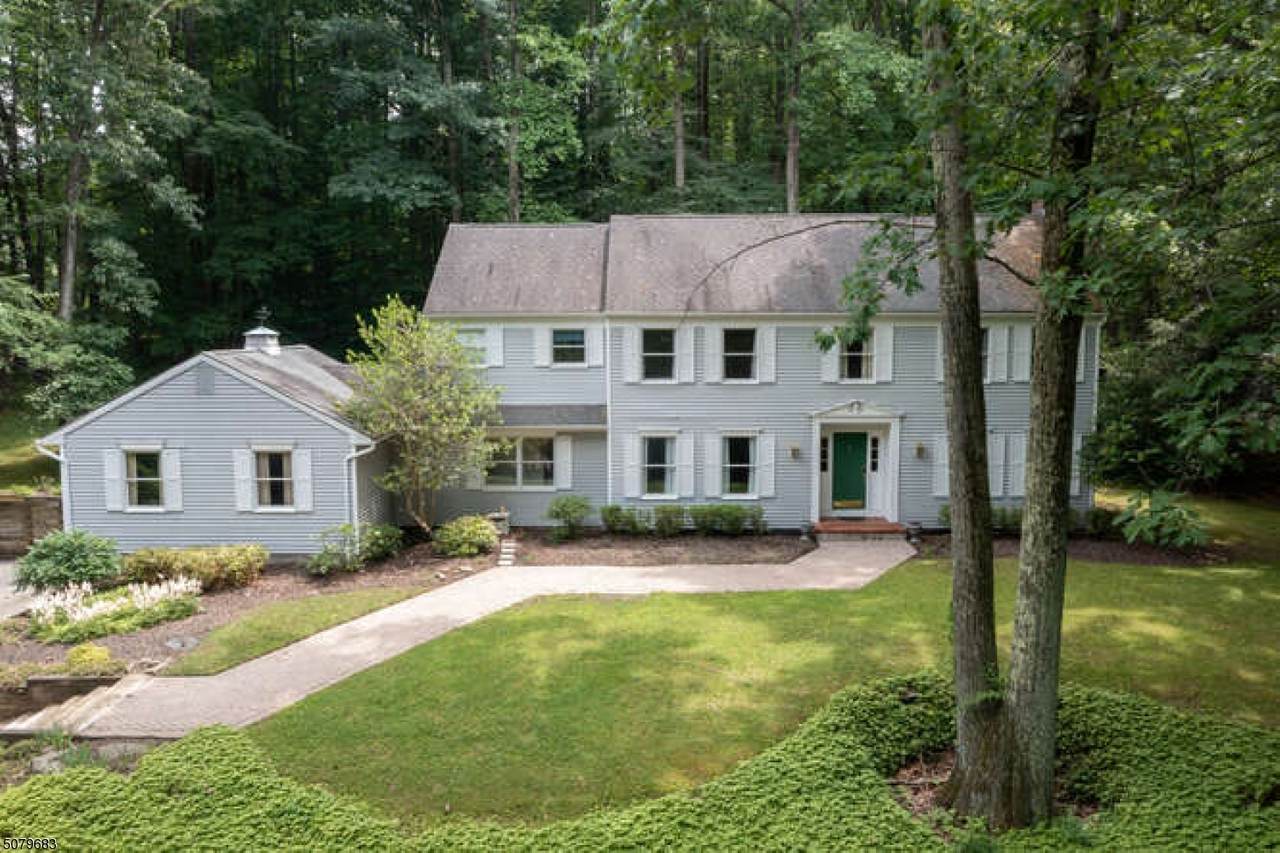 14 Water St - Photo 1