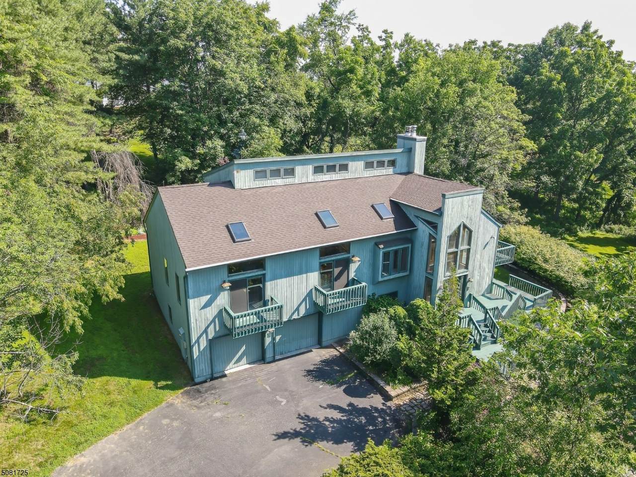 10 E View Ct - Photo 1