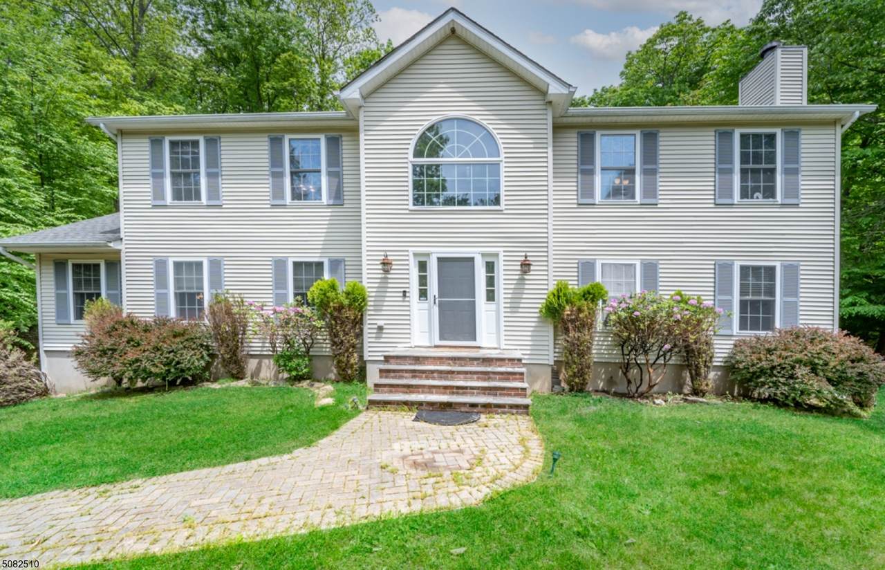 3 Sanford Rd - Photo 1