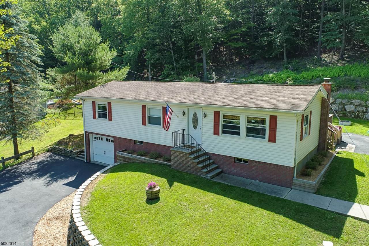 114 Statesville Quarry Rd - Photo 1